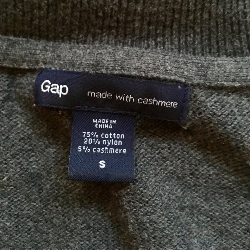 Classic gray Gap v-neck sweater - Picture 2 of 2